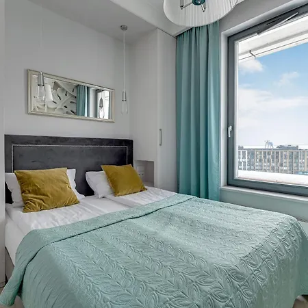 Apartment Blue Mandarin Riverside