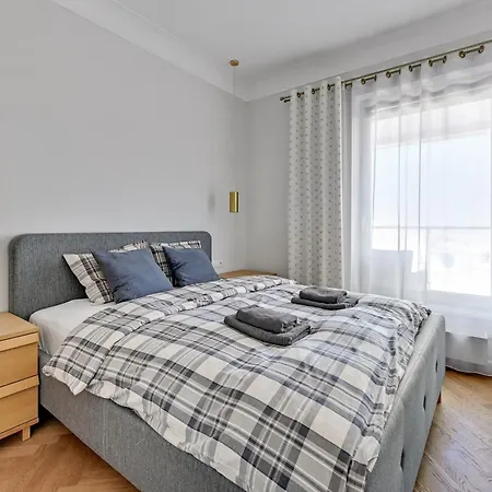Blue Mandarin Riverside Διαμέρισμα *