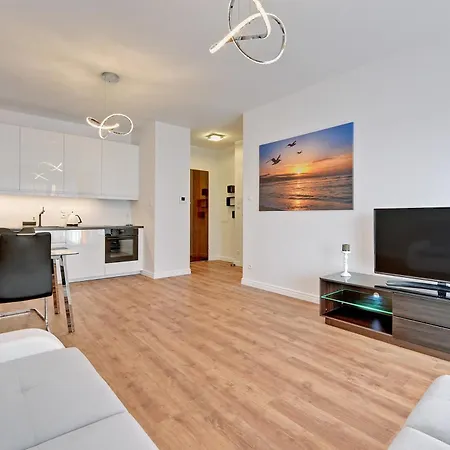 Blue Mandarin Riverside Apartman