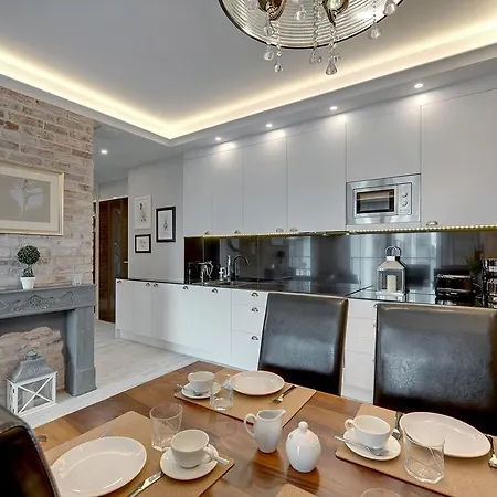 Διαμέρισμα Blue Mandarin Riverside *