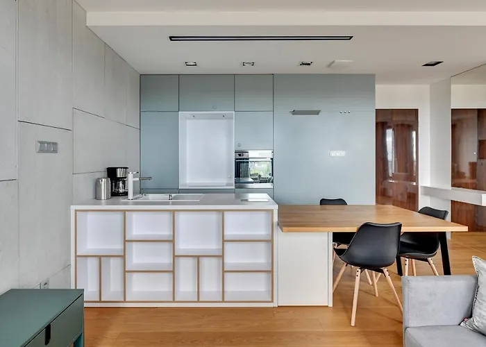 Blue Mandarin Riverside Apartment Danzig