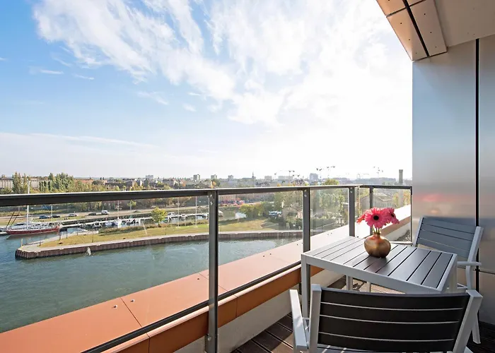 Apartment Blue Mandarin Riverside Danzig