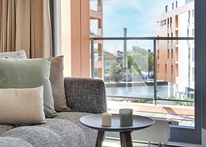 Blue Mandarin Riverside Appartement *