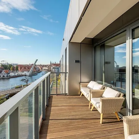 Blue Mandarin Riverside